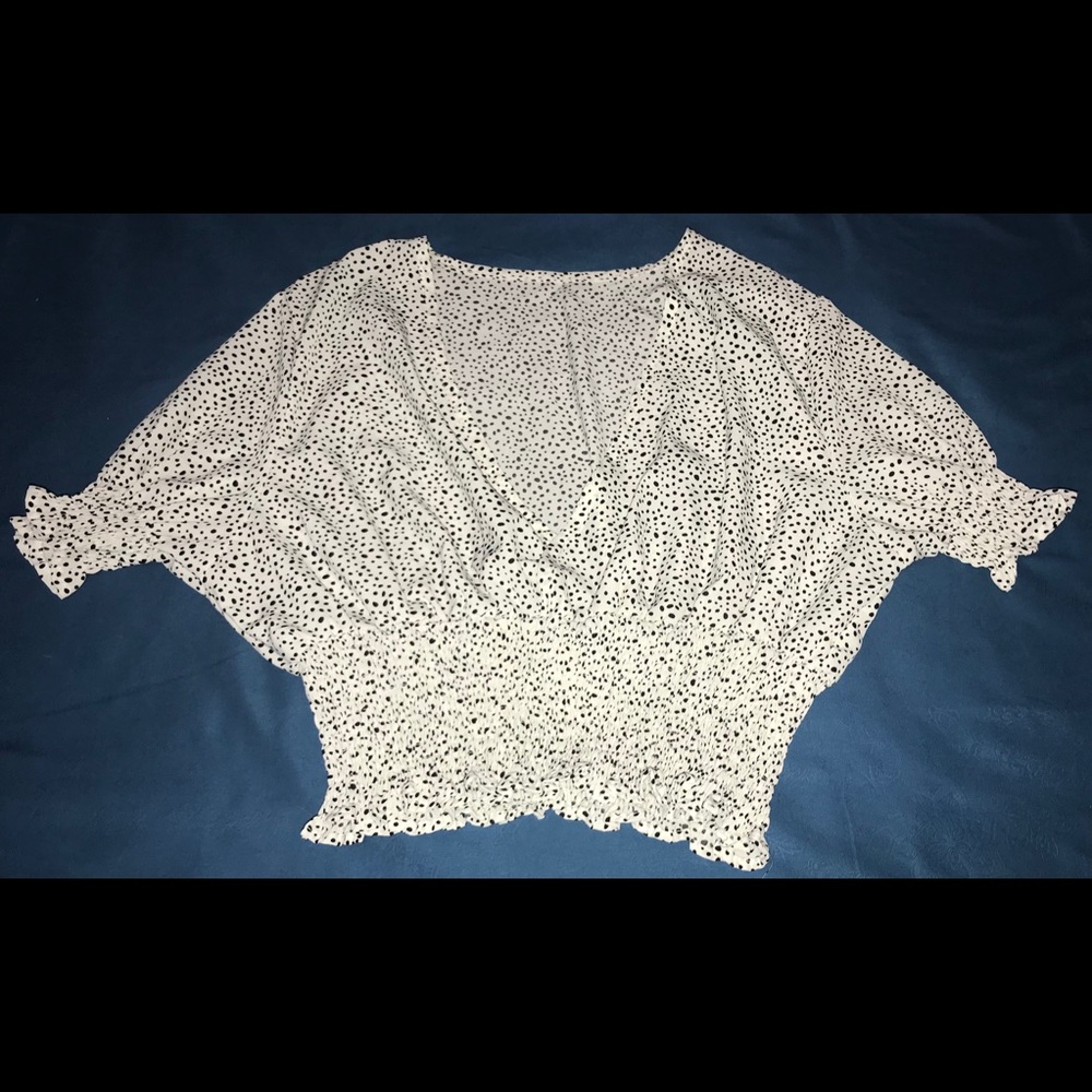 Ruffled blouse/ crop top NEW SIZE LARGE